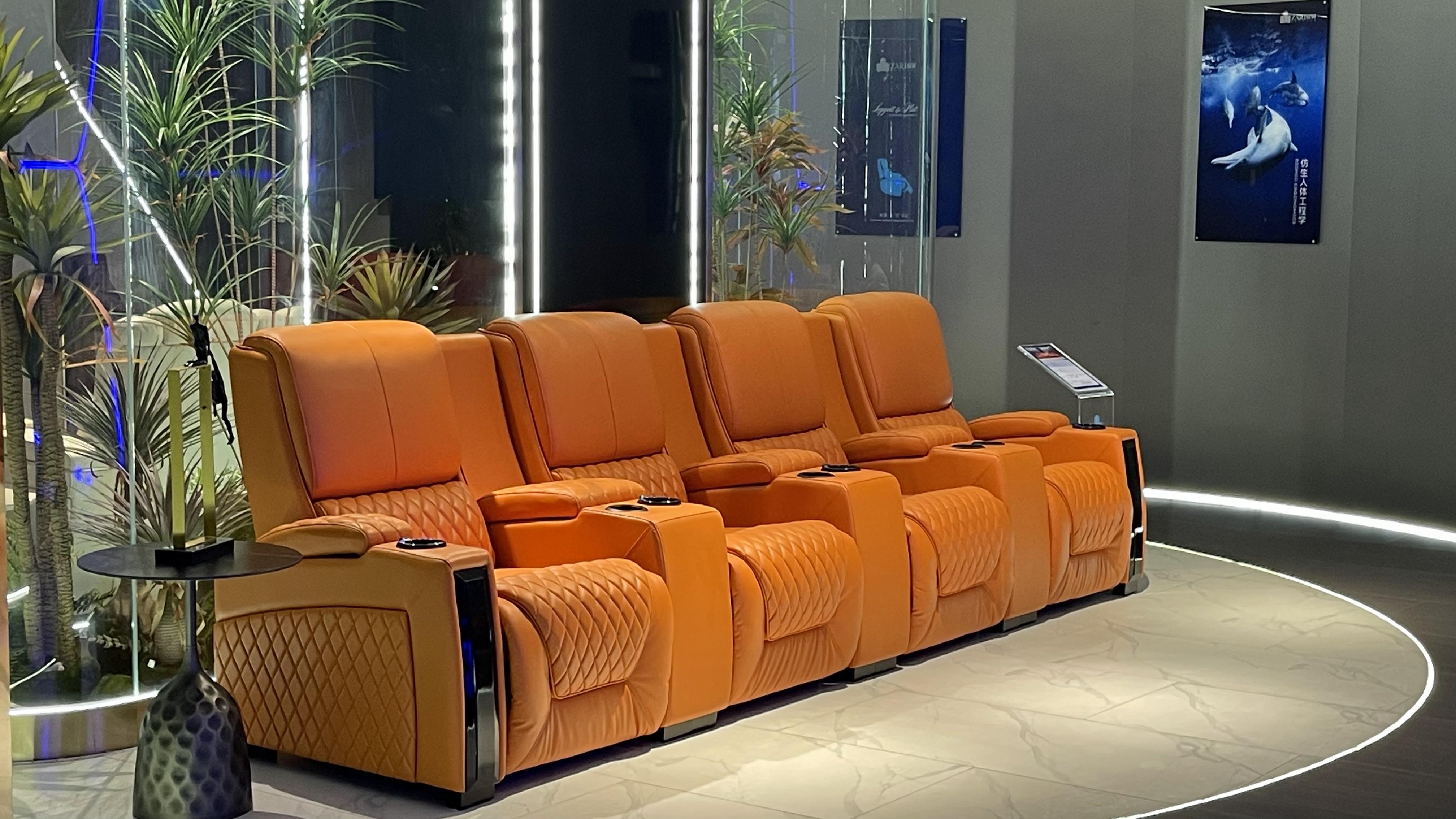 The Advantages of Leather Home Theater Sofas: Durability, Easy Maintenance, and Luxurious Feel